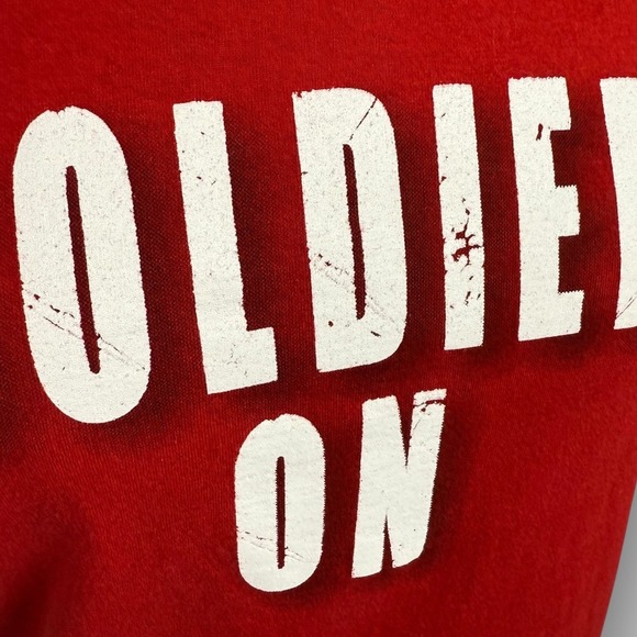 Soldier On Canadian Armed Forces Red T-Shirt Fruit of the Loom Small CAF - Picture 5 of 8